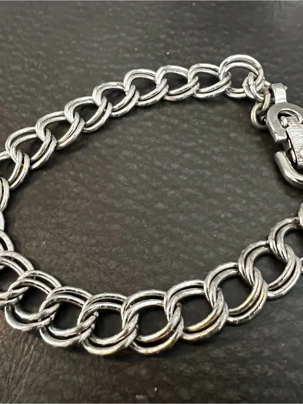 Monet womens bracelet